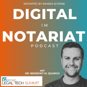 Zwei Personen im Podcastgespräch über den German Legal Tech Summit 2025 und Tipps, wie man Wissen aus Konferenzen nachhaltig nutzt.